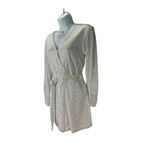 Crystal Sky White Sequin Iridescent Long Sleeve Romper Sz Small - Picture 2 of 7